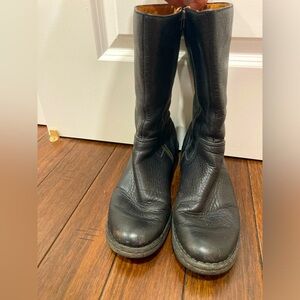 Born boots